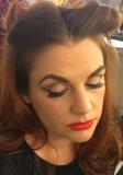 Lynsey looks stunning in modern vintage makeup